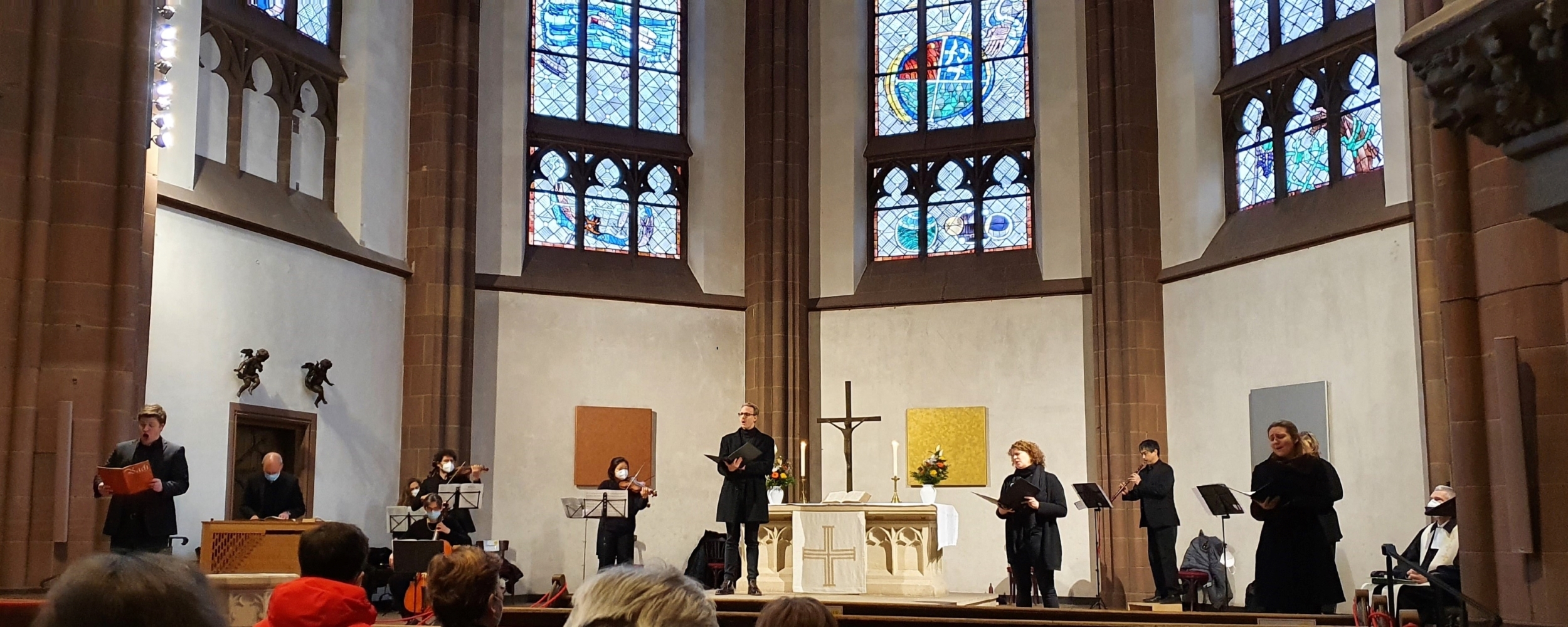 Kantatenaufführung im Gottesdienst 2021 unter COVID-19-Bedingungen in der Dreikönigskirche Frankfurt am Main